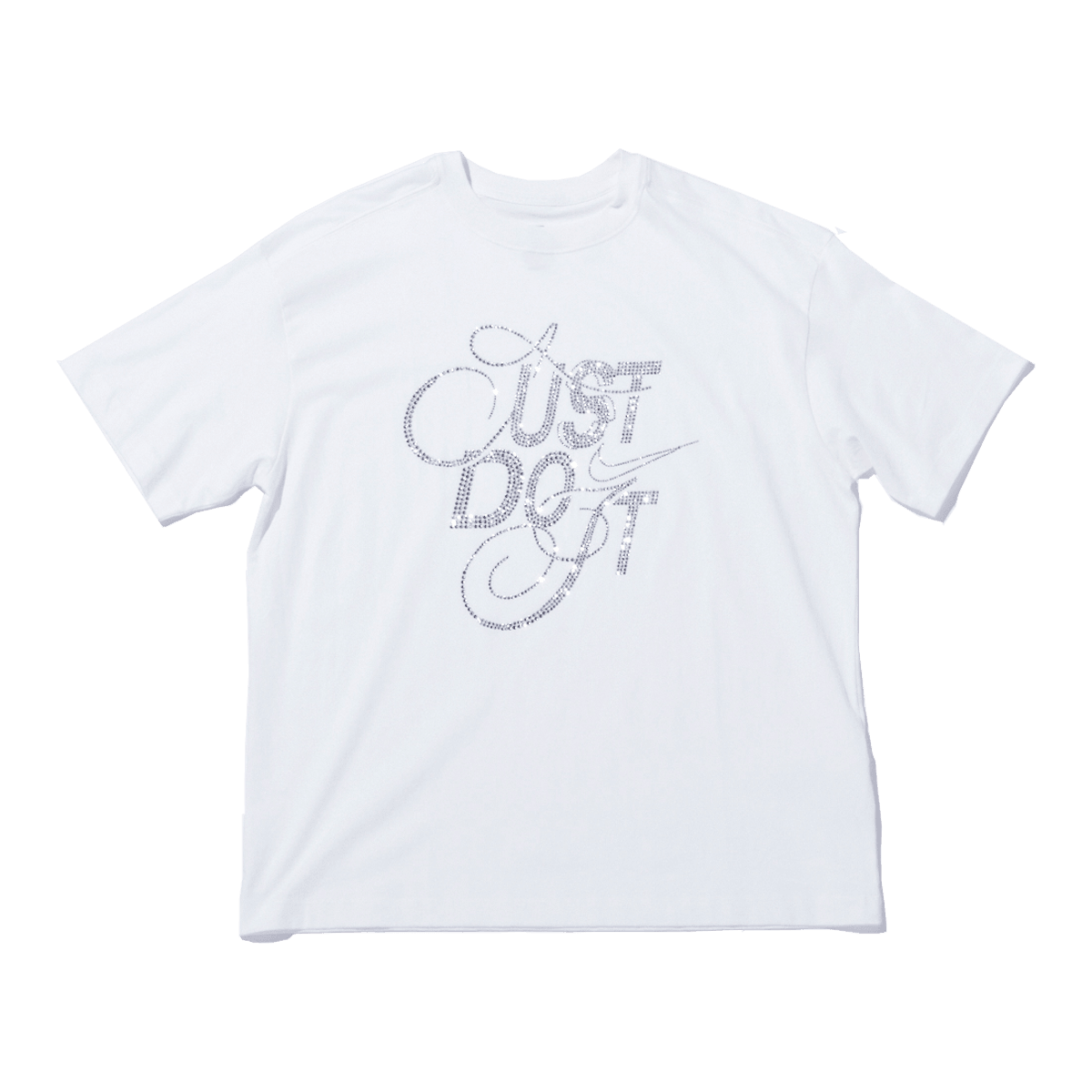 Tシャツ ¥6,380（ナイキ スポーツウェア | ナイキ カスタマーサービス）0120-6453-77