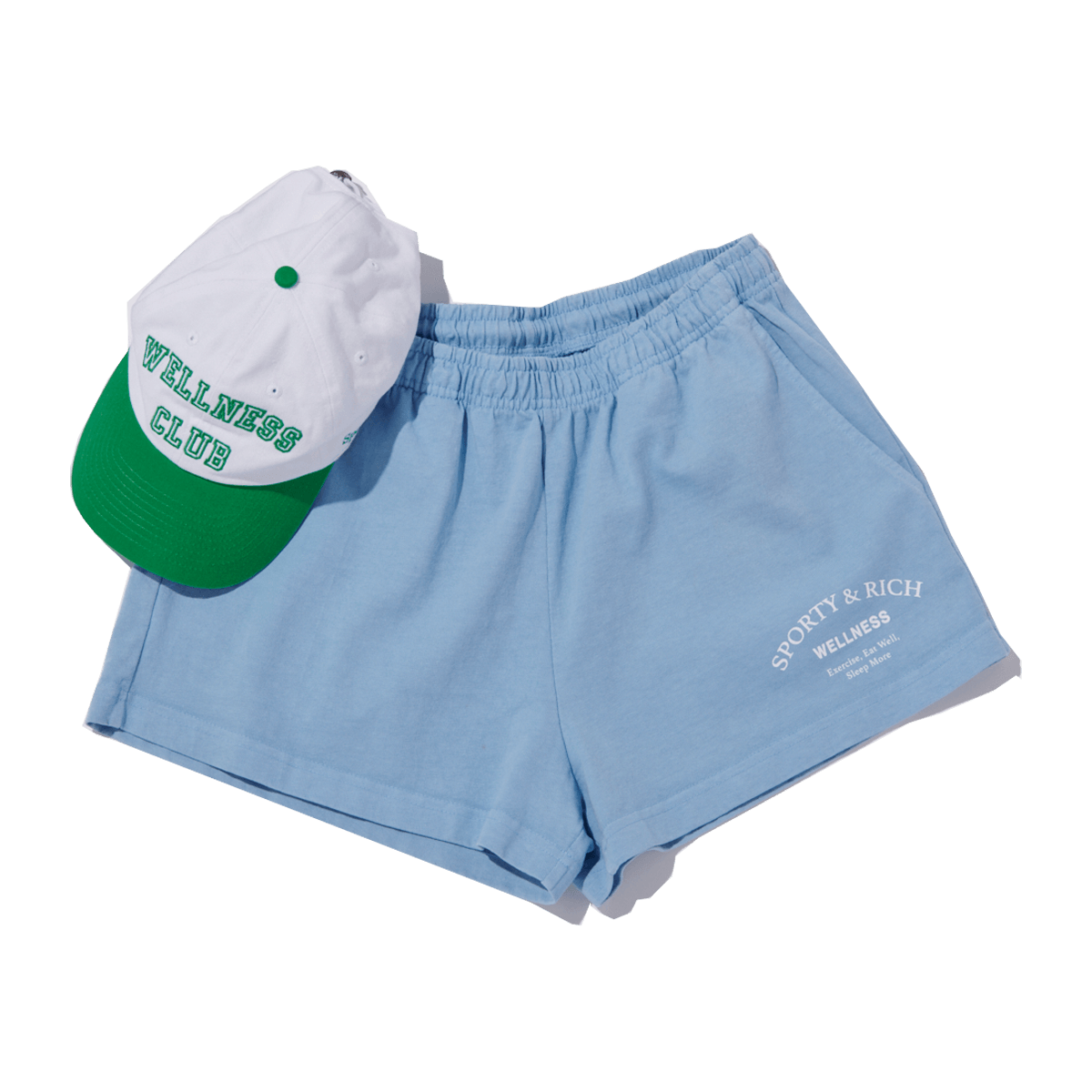 キャップ¥11,110、ショーツ¥17,600＊共に参考価格（共にスポーティー＆リッチ｜ザ・ウォール ショールーム）050-3802-5577