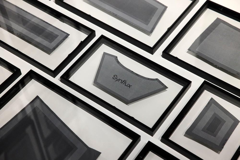 〈エイポック エイブル イッセイ ミヤケ〉が見せる衣服デザインの未来 - Slide:3