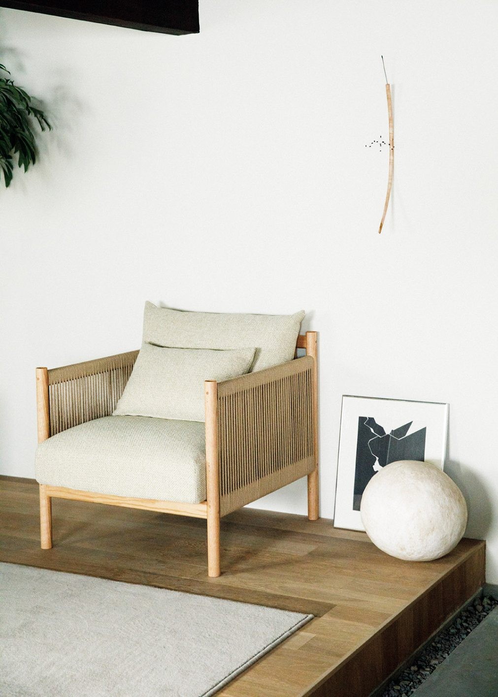 インテリアとアートギャラリーが融合したセレクトショップ - Slide:2