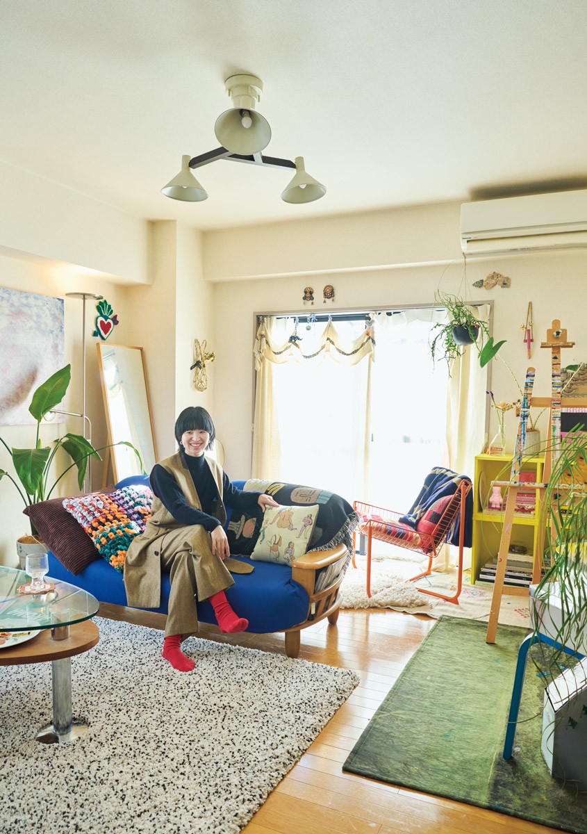 アトリエと住まいを兼ねて自然体で創作できる暮らし。アーティスト・YUUKIのお部屋 - Slide:1