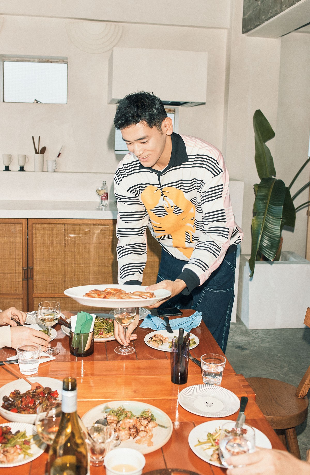 モデル・UTAのおもてなしレシピ「鯛の塩昆布ユッケ風」