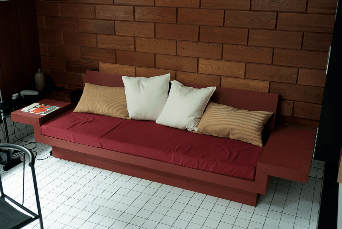 昭和期の一軒家をDIYでレトロモダンの空間に。イラストレーター・Eri Madogiwaのお部屋 - Slide:4