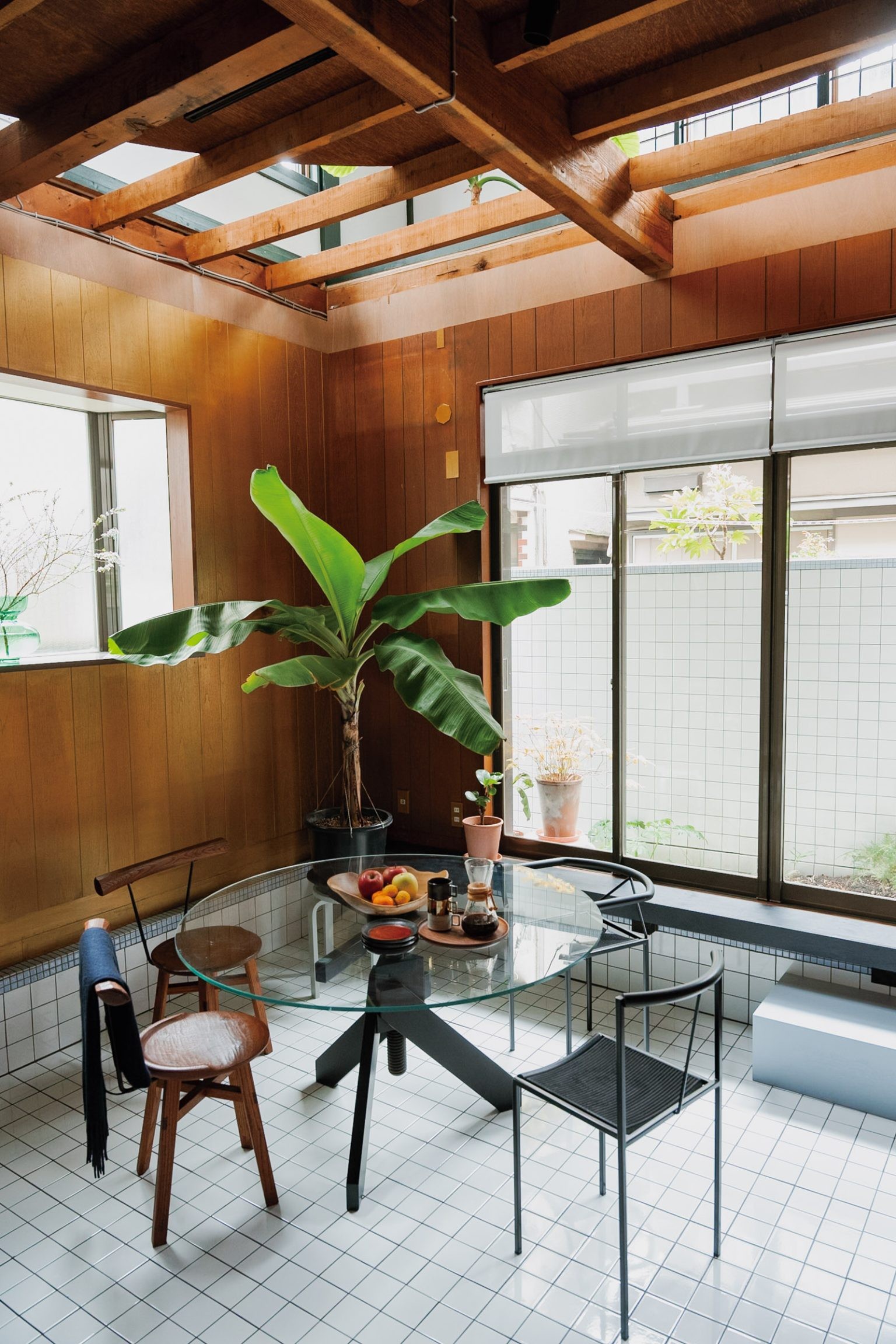 憧れインテリアを徹底取材。GINZA 3月号「やっぱり家が好き!」 - Slide:1