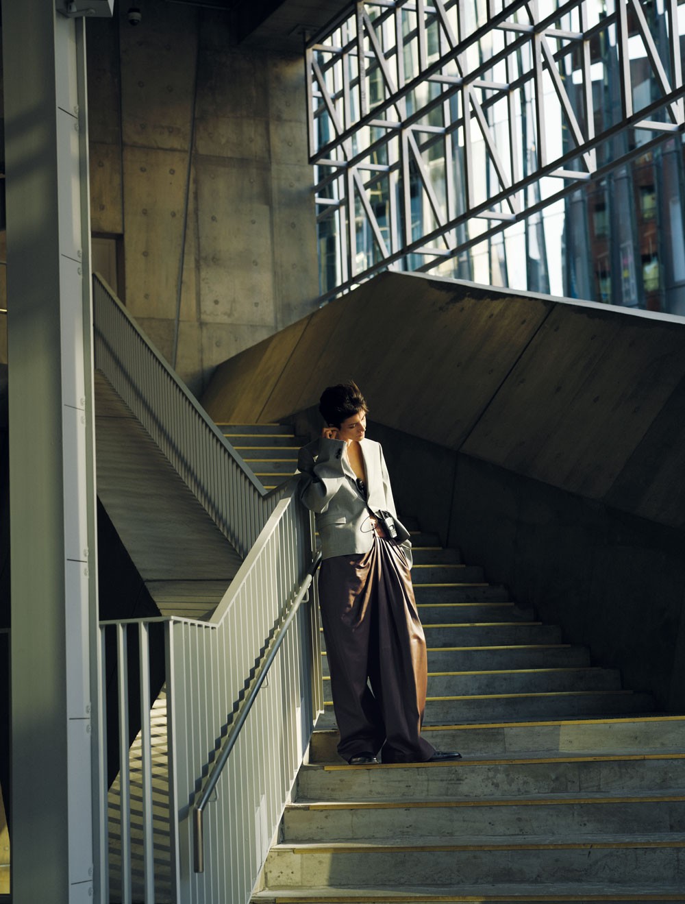 銀座を駆けるジャケット