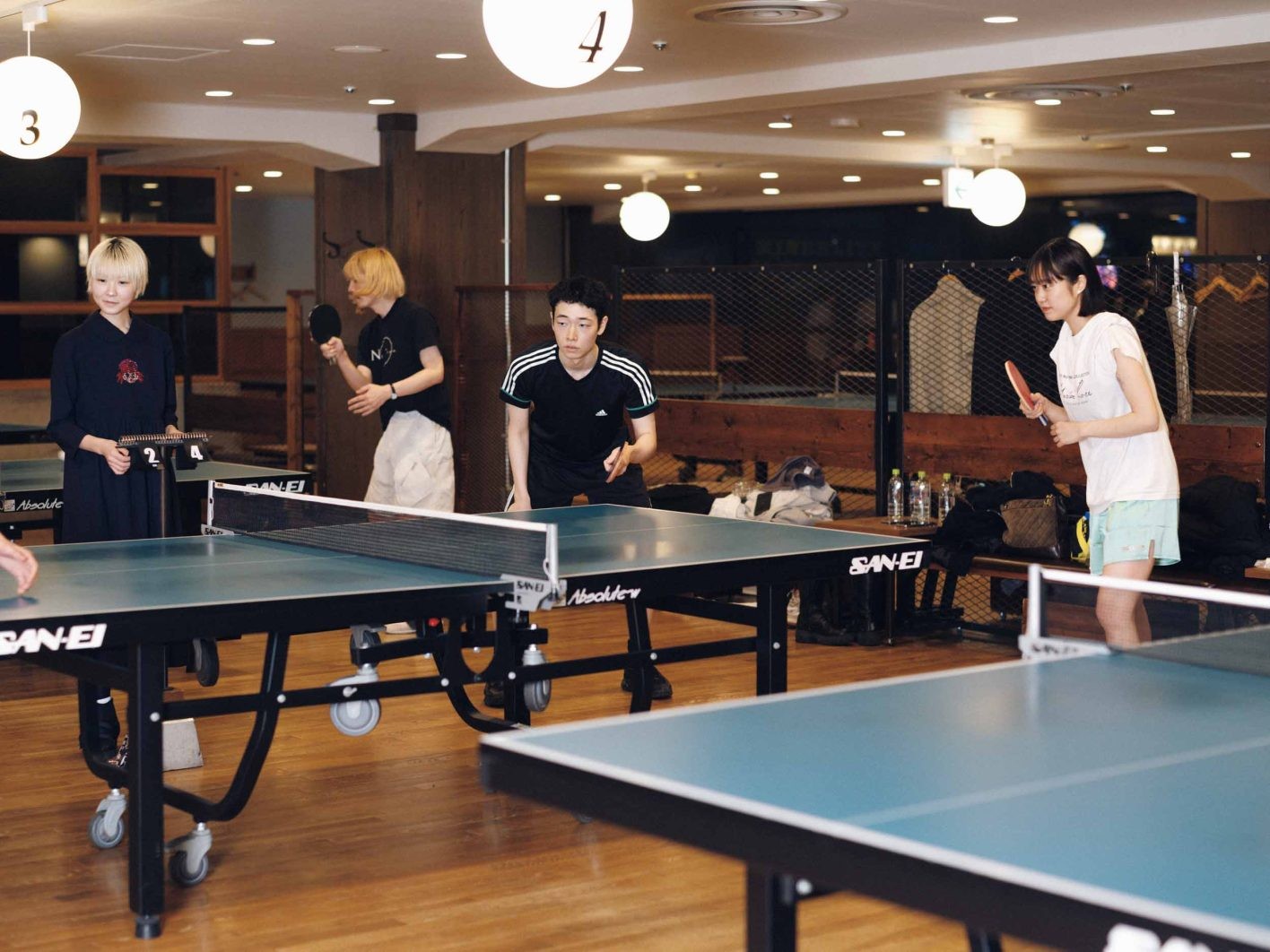 デザイナー堀内太郎らが参加する、ファッション業界の“卓球部”に潜入 - Slide:2