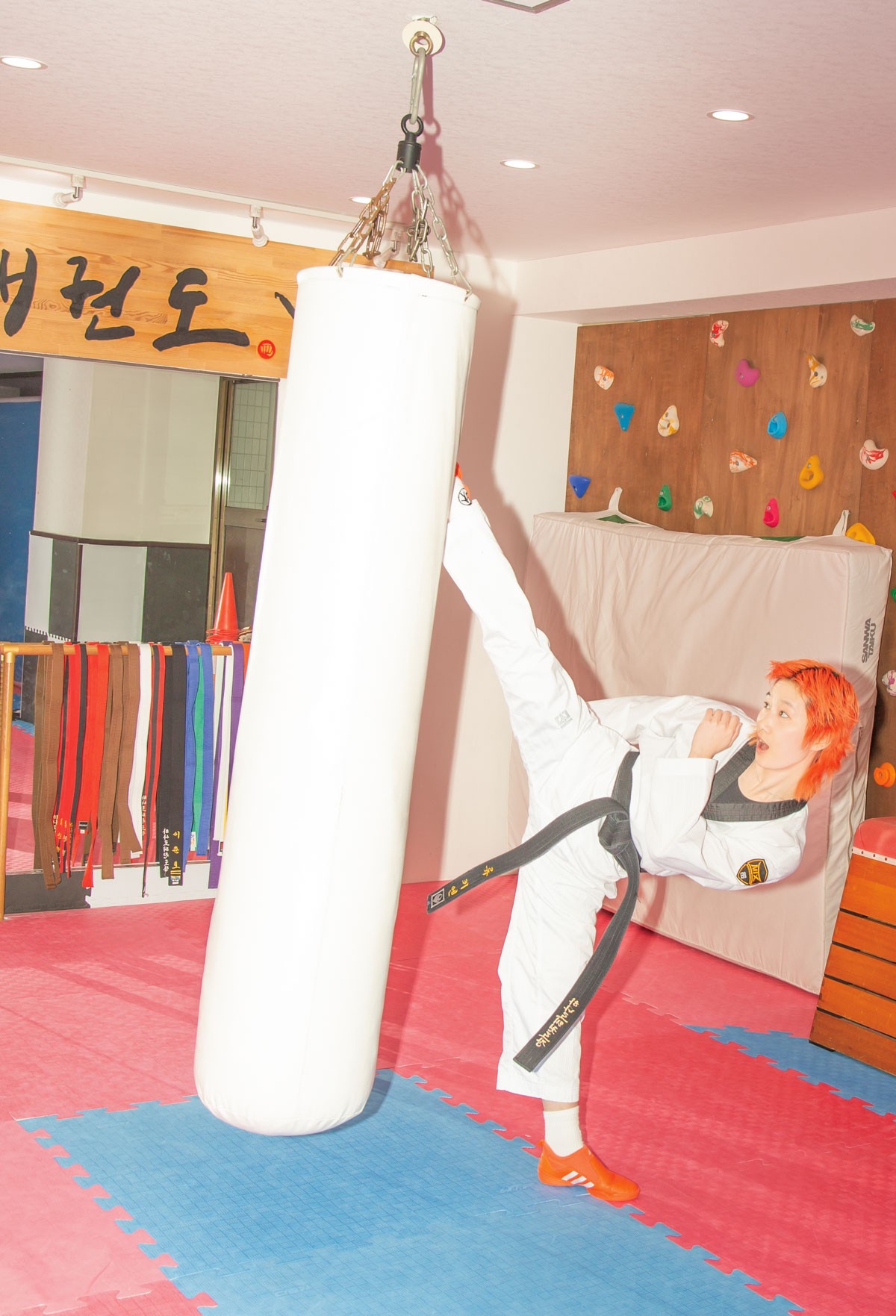 モデルKIEN、テコンドーで得る新しい感覚