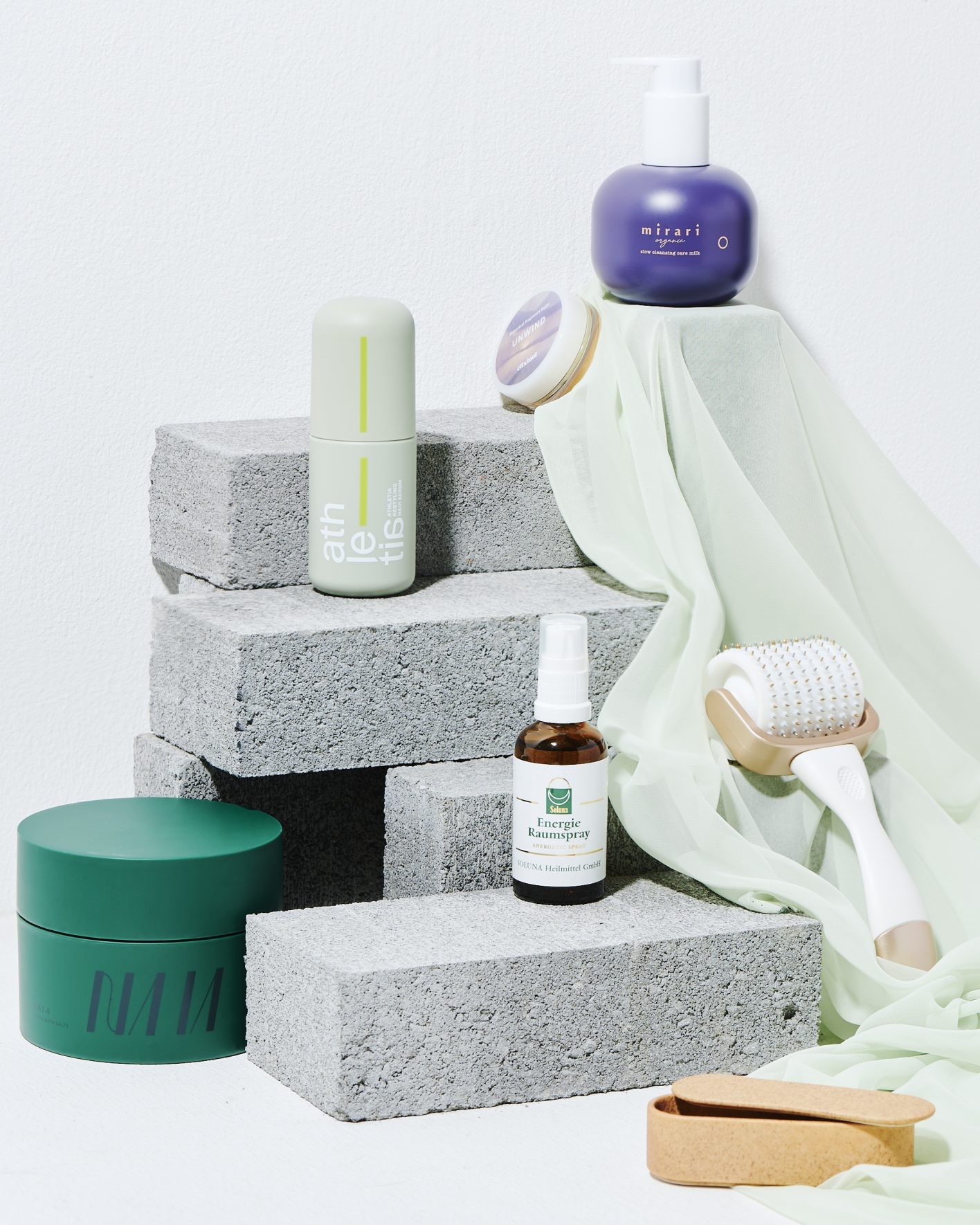 梅雨　偏頭痛　低気圧