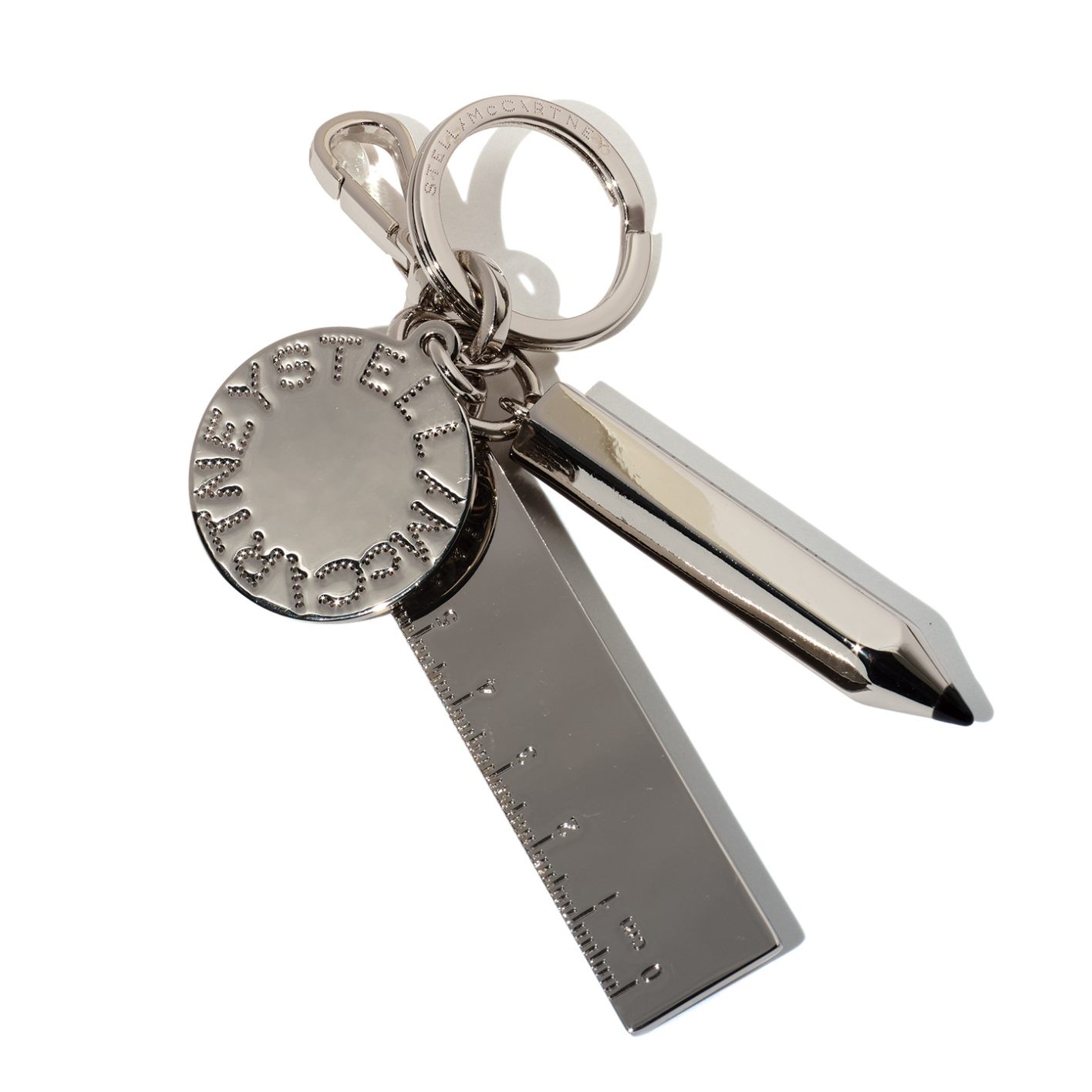 グラフィカルに並ぶダイヤモンドの指輪etc. - Slide:7