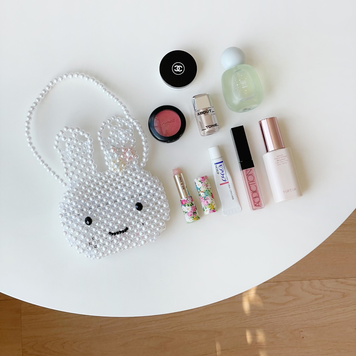 きれいな人のポーチの中身 vol.195