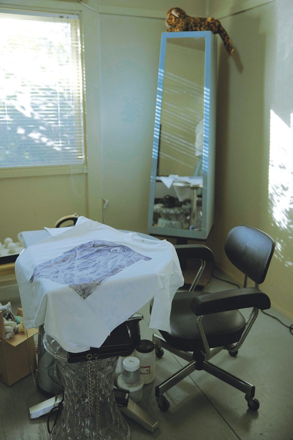 京都の古着店「OASIS 2」店主が集める“ガラパゴスカジュアルウェア” - Slide:2