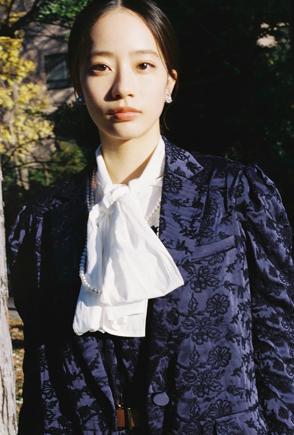 「穂乃川栞」役の池端杏慈