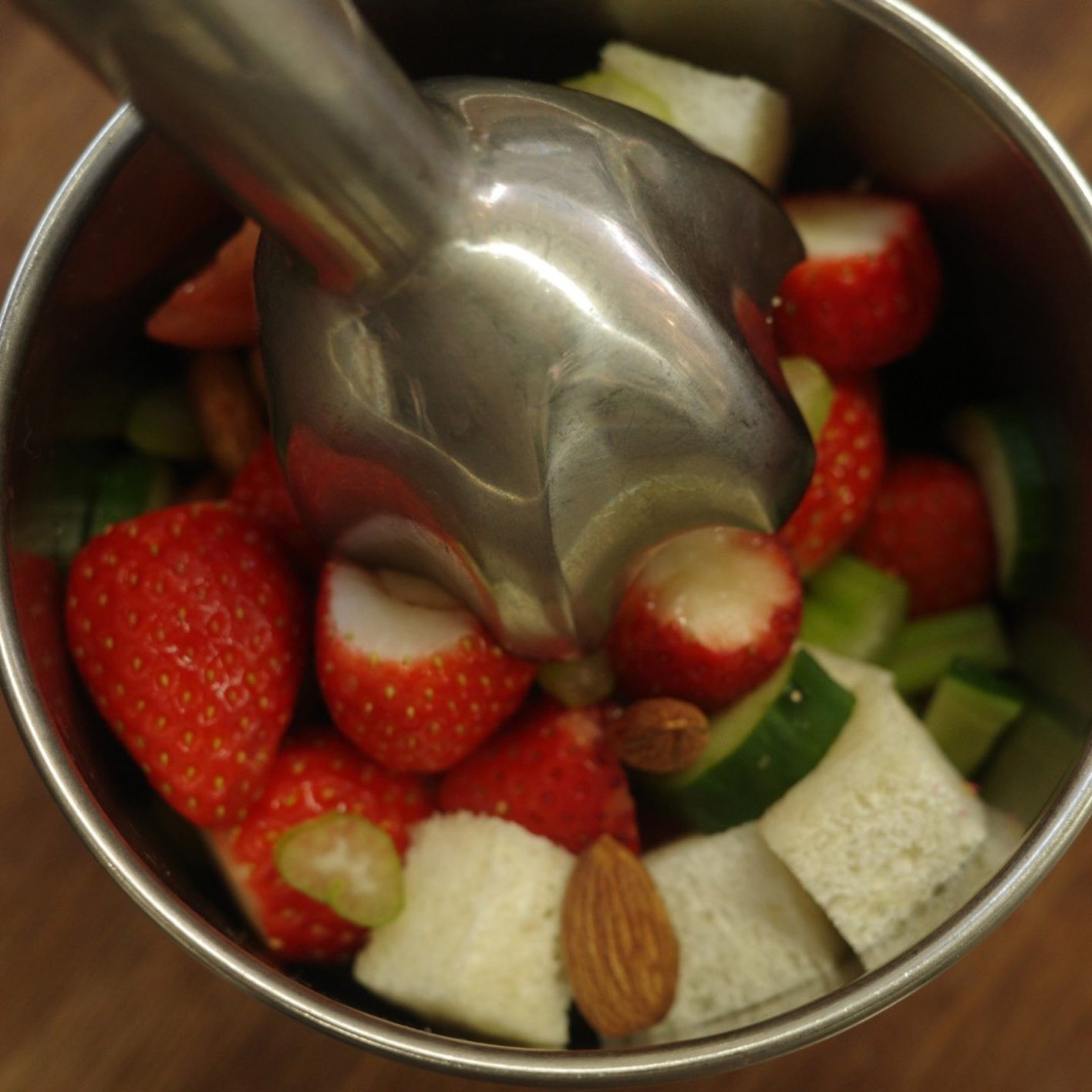 いちごのガスパチョ - Slide:2