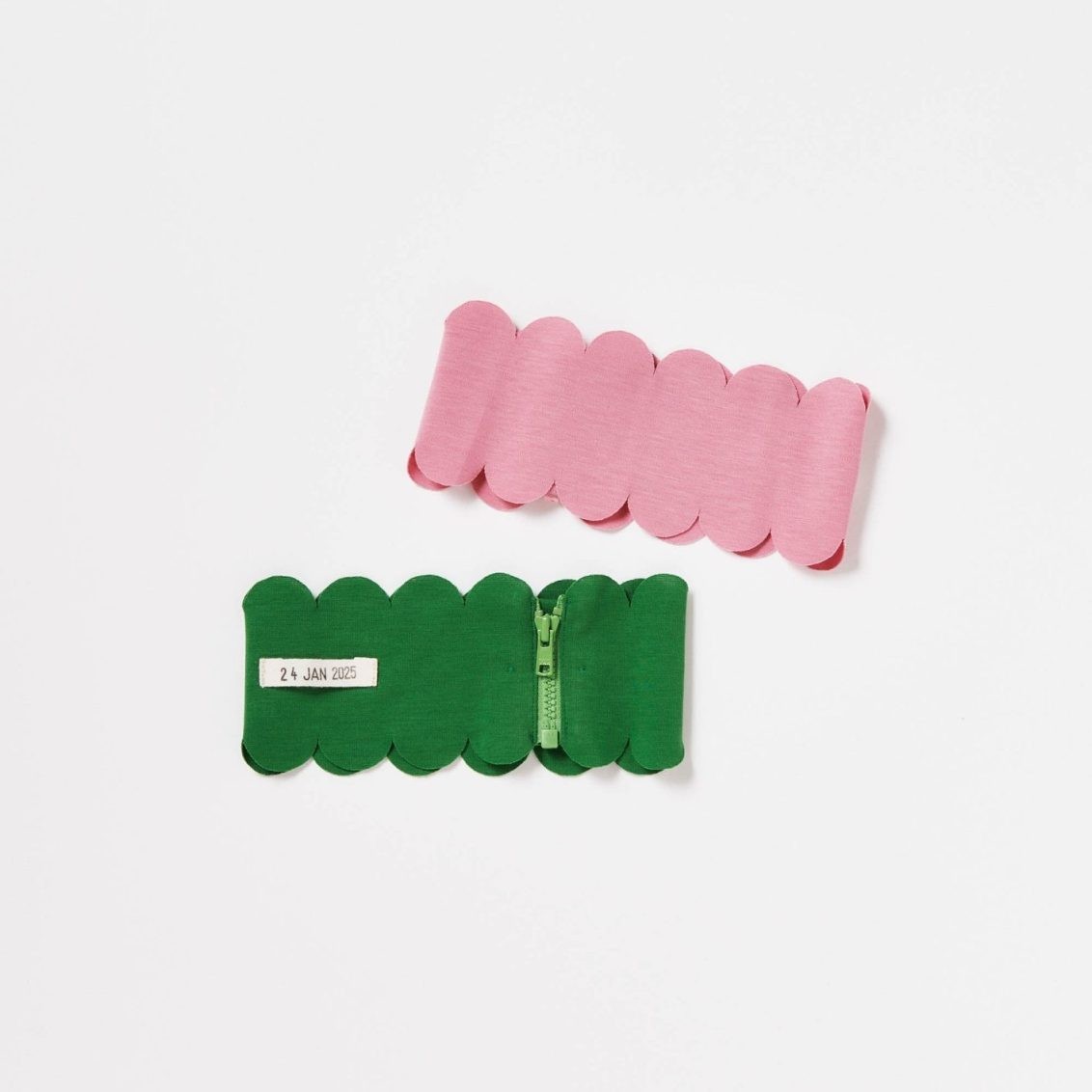 〈TSTS〉のチョーカー