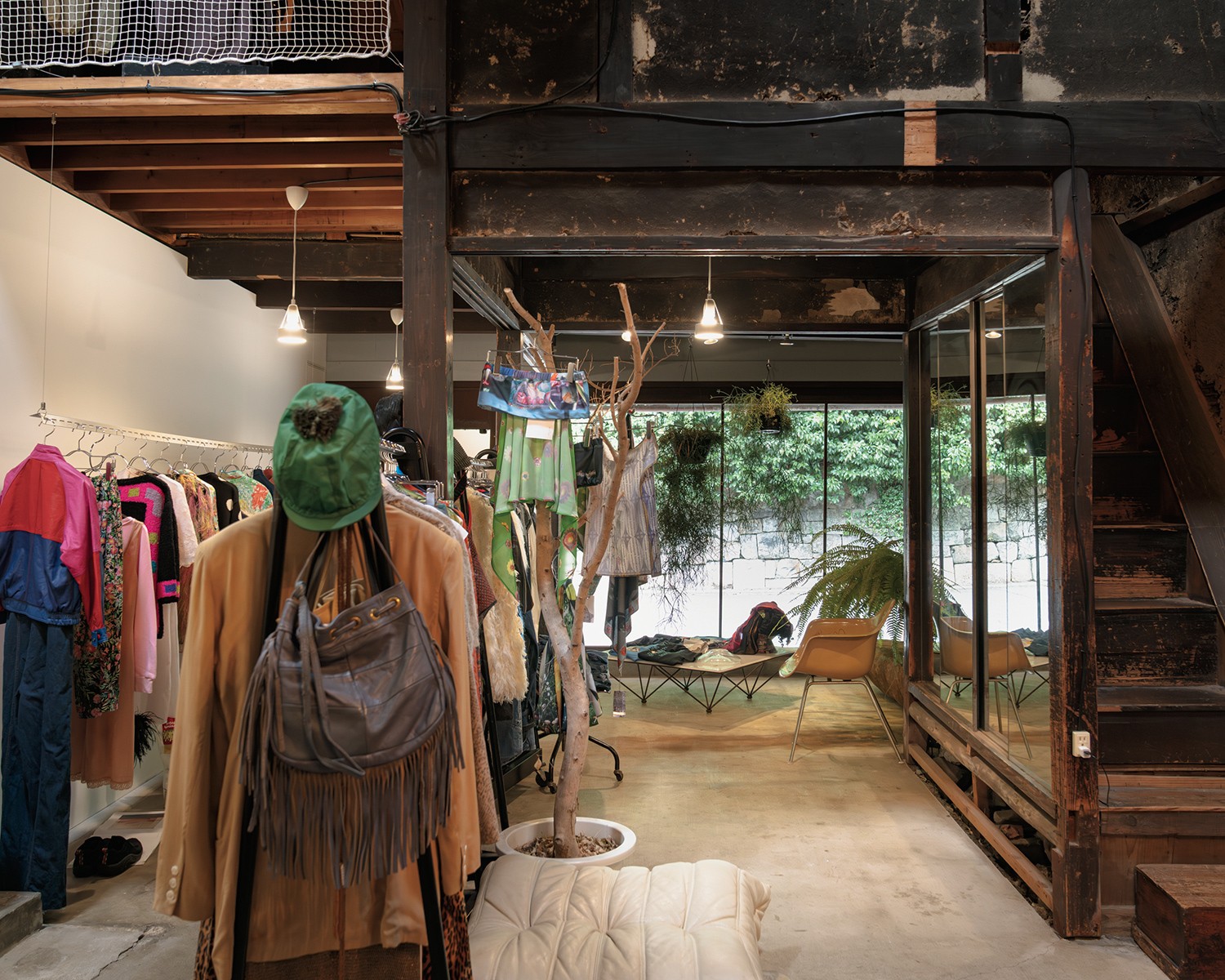 京都「YOU LOOK GOOD」“ファッションは自由”を思い起こす秘密基地