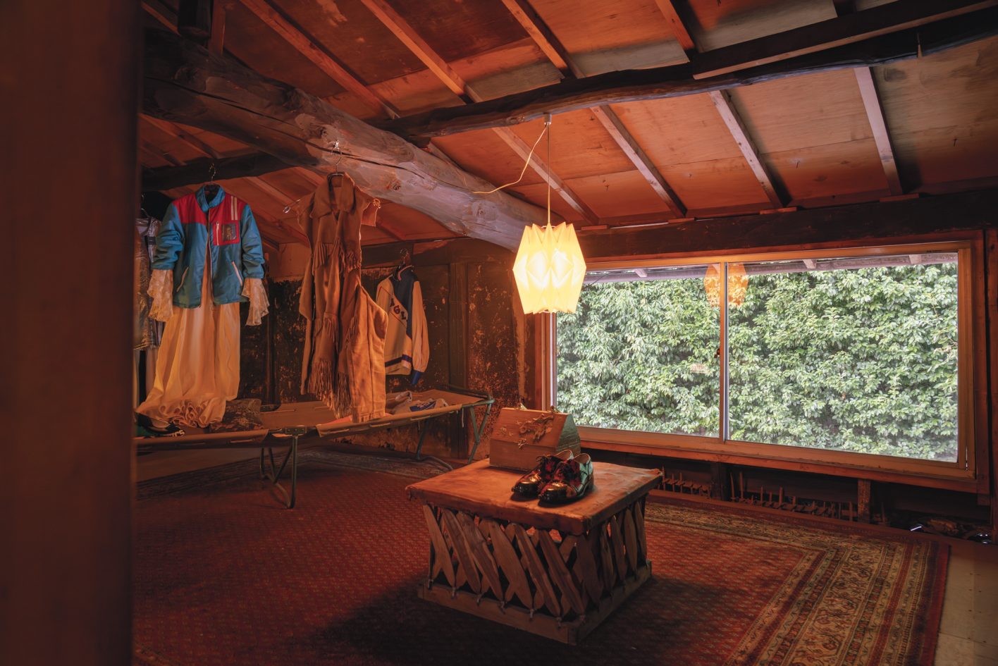 YOU LOOK GOOD - Slide:4