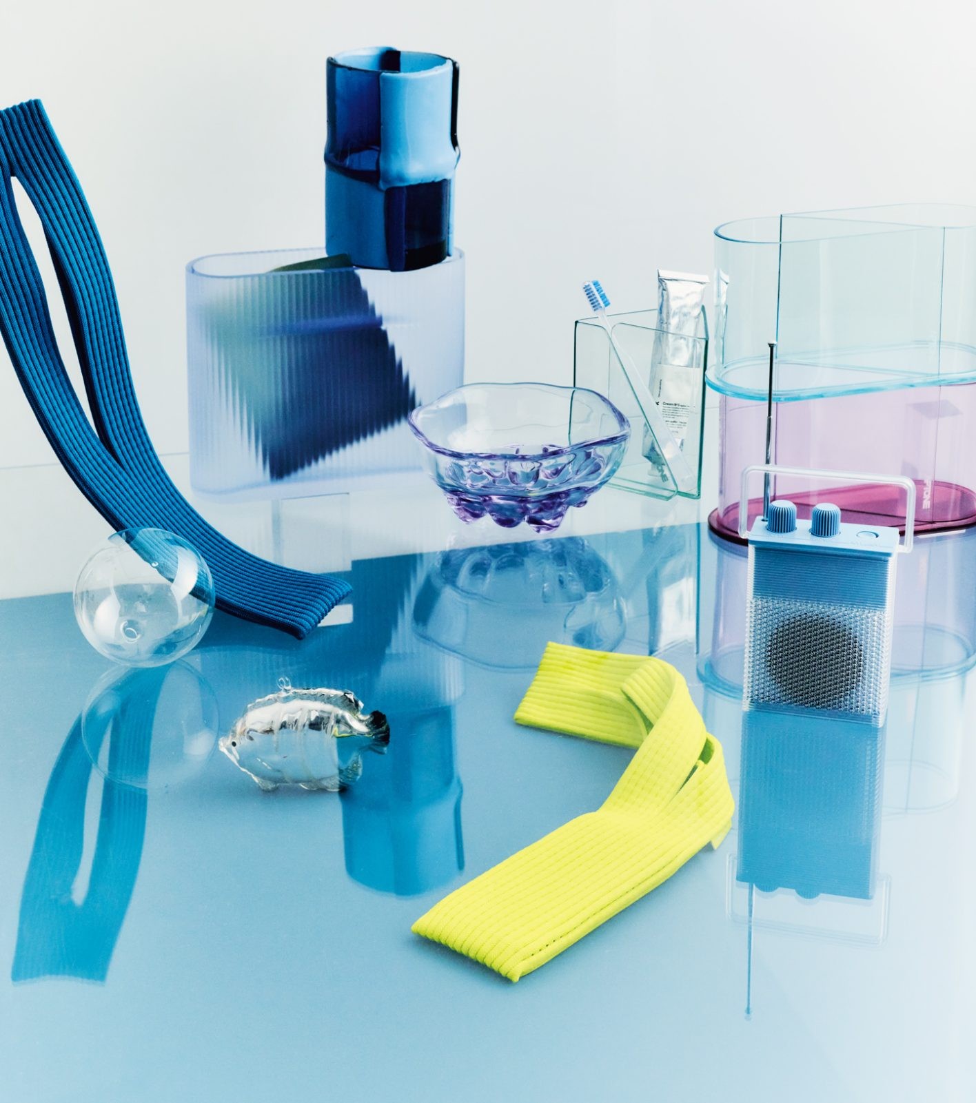 フルティガー・エアロな浮遊感のあるインテリア