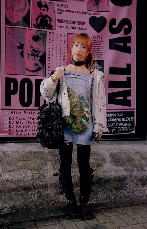 イ・ヨンギョン - Slide:1