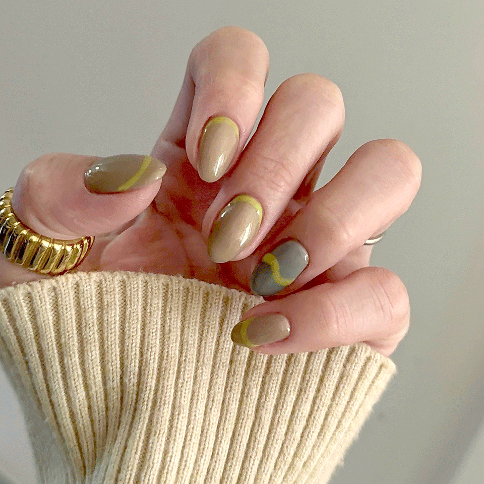 とっておきのセルフネイル Vol.54