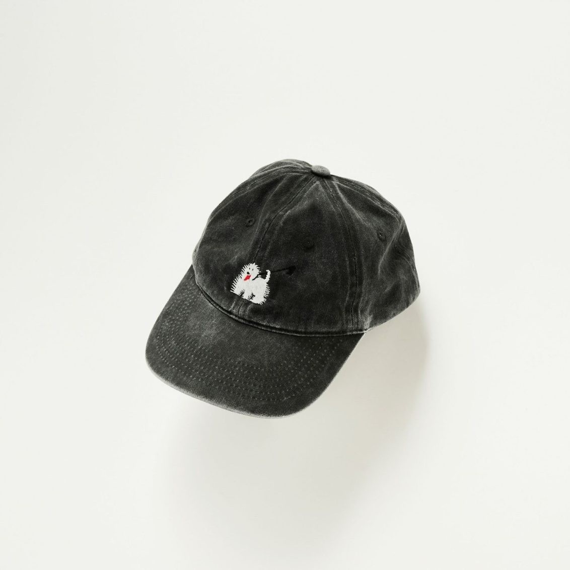 〈スドーク〉の犬キャップ