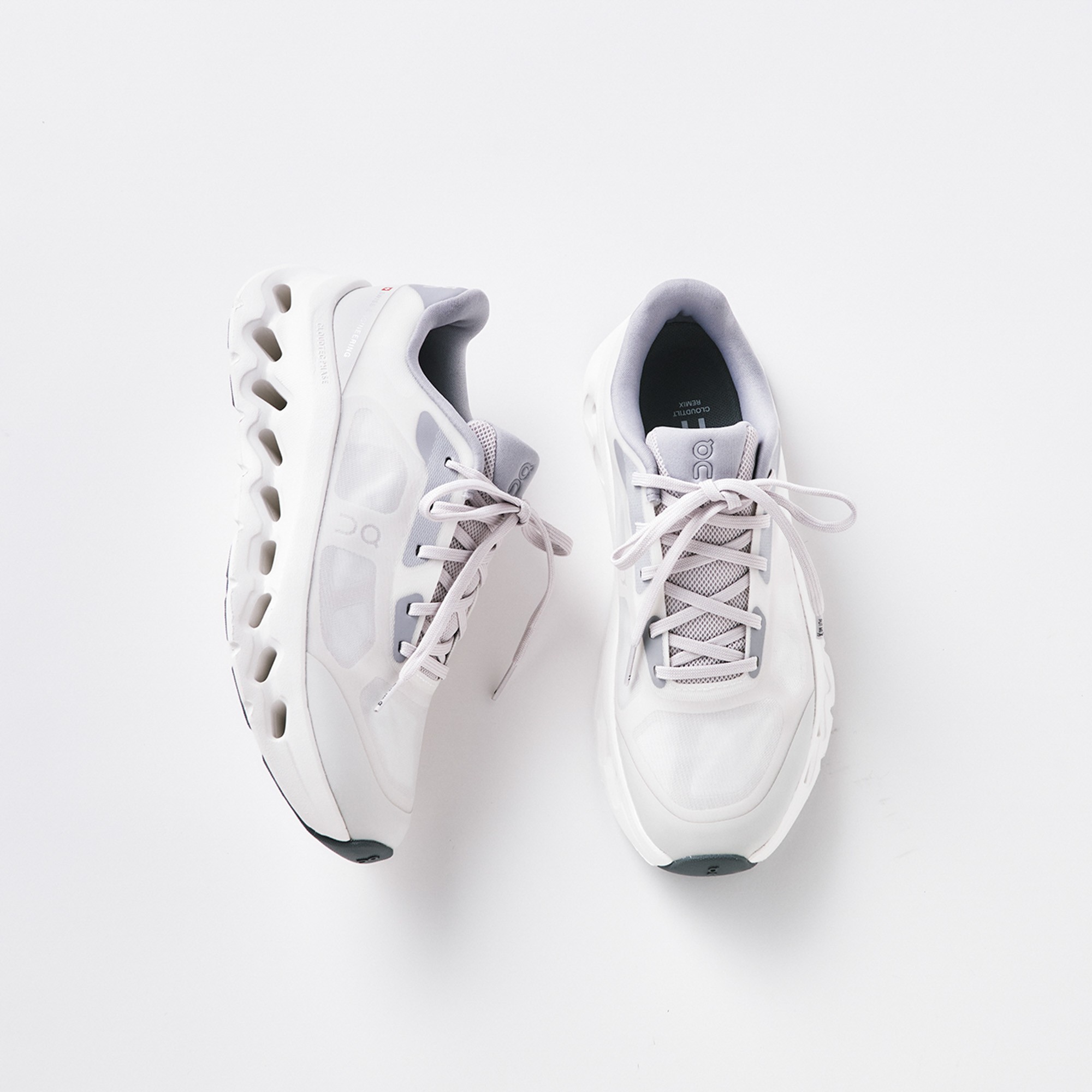 〈オン〉のスニーカー。流れるように足が動く、新作が登場