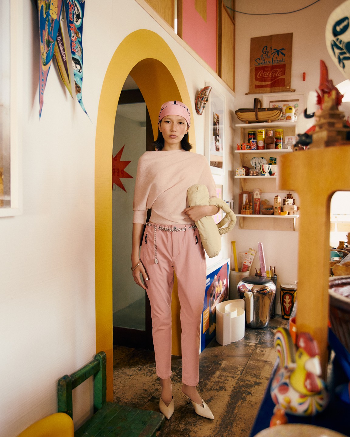 機能性ボトムスで彩る愛鳥探しの日々を〈コロンビア〉と