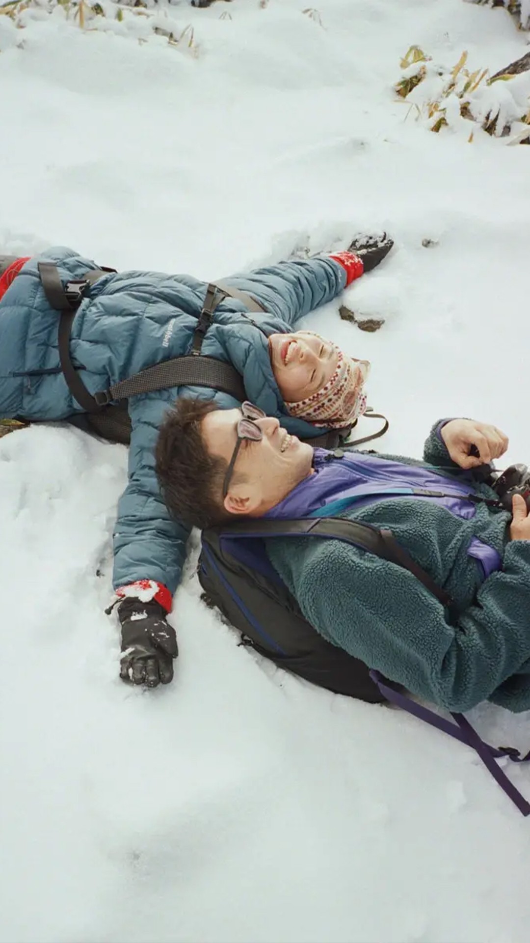 臼田あさ美、川島小鳥と雪化粧の霧ヶ峰へ