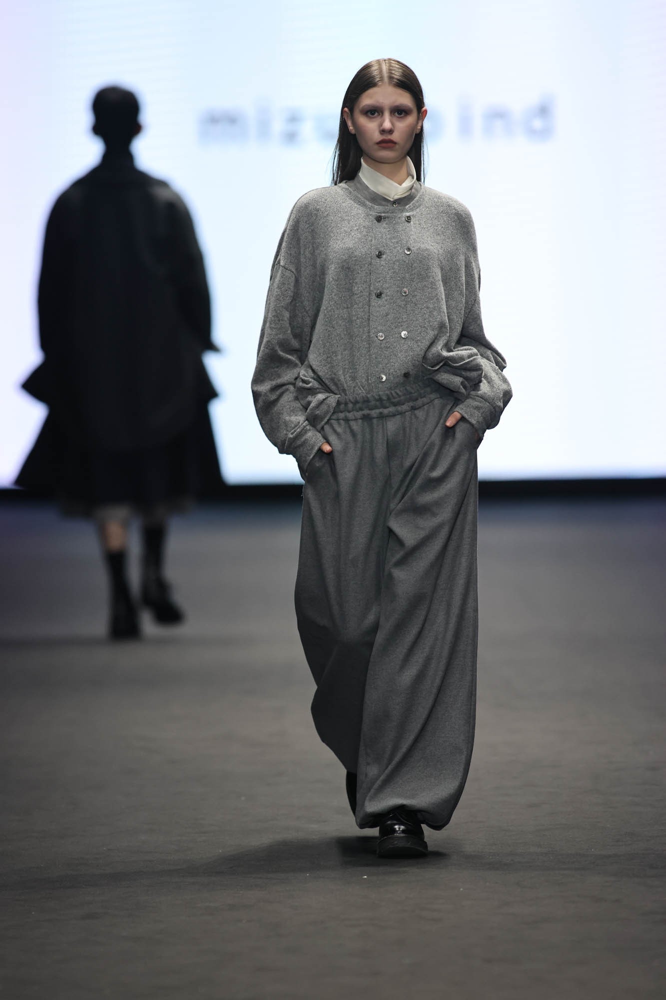 mizuiro indが発表した2026-27年秋冬コレクションルック