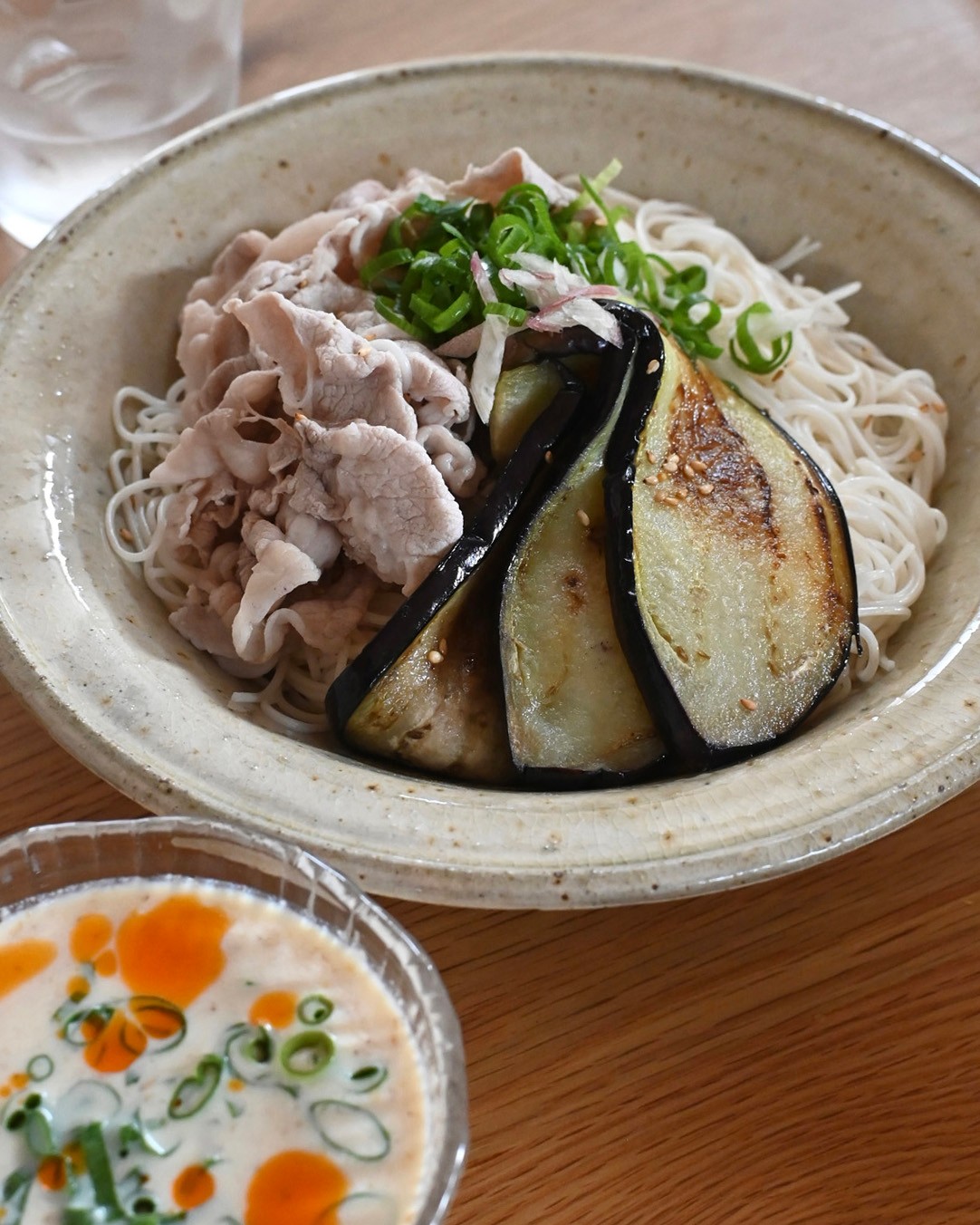 茄子と豚しゃぶの豆乳ごま味噌つけそうめん