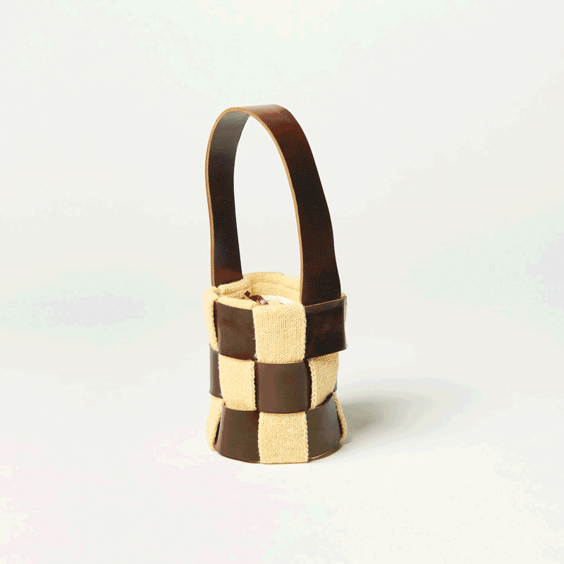 岡﨑真理子、畑直幸、Sawada Hashimuraが共同展示。神保町「The White