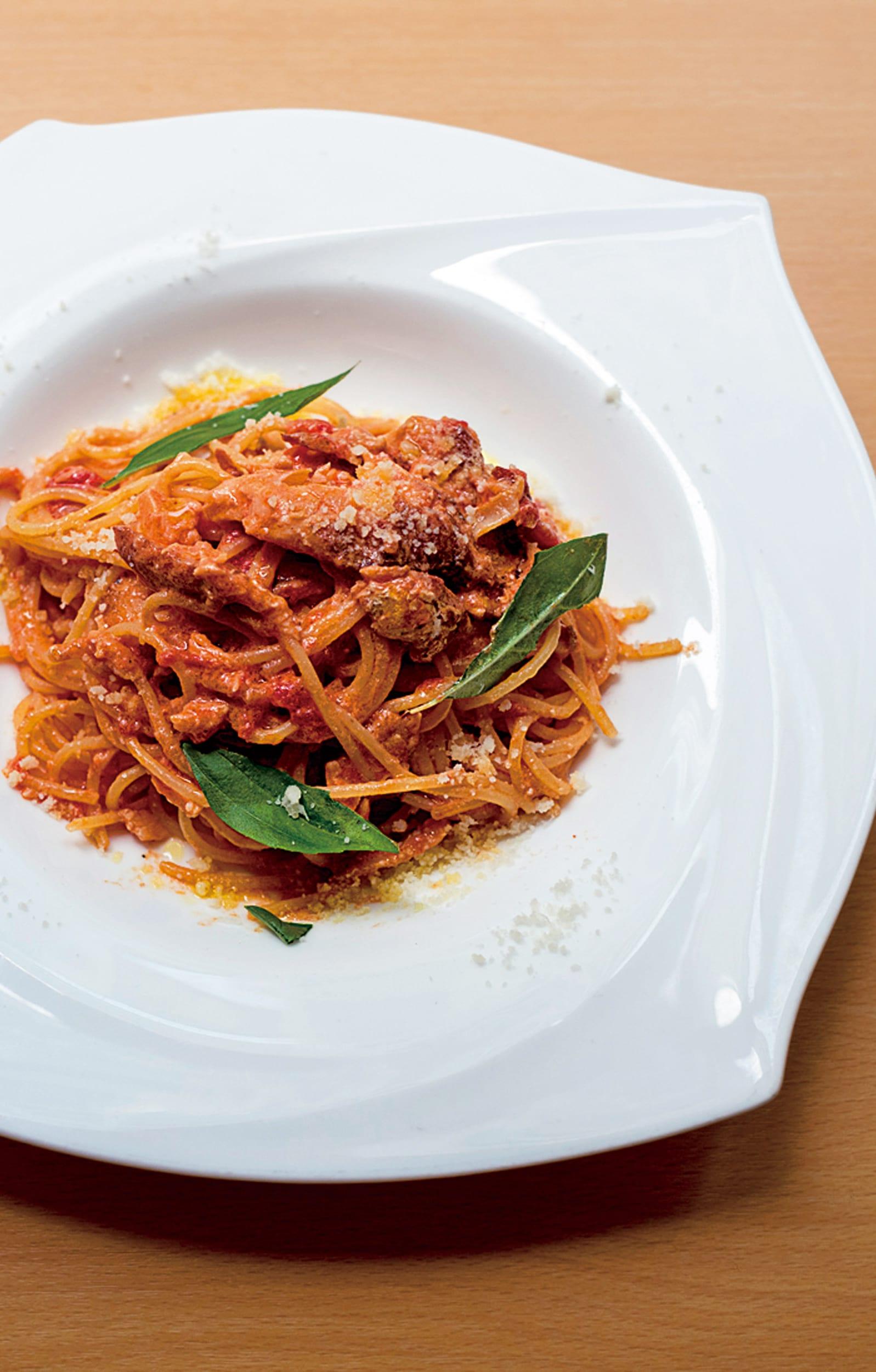 鮭ハラスのスモークとリコッタチーズのスパゲッティ