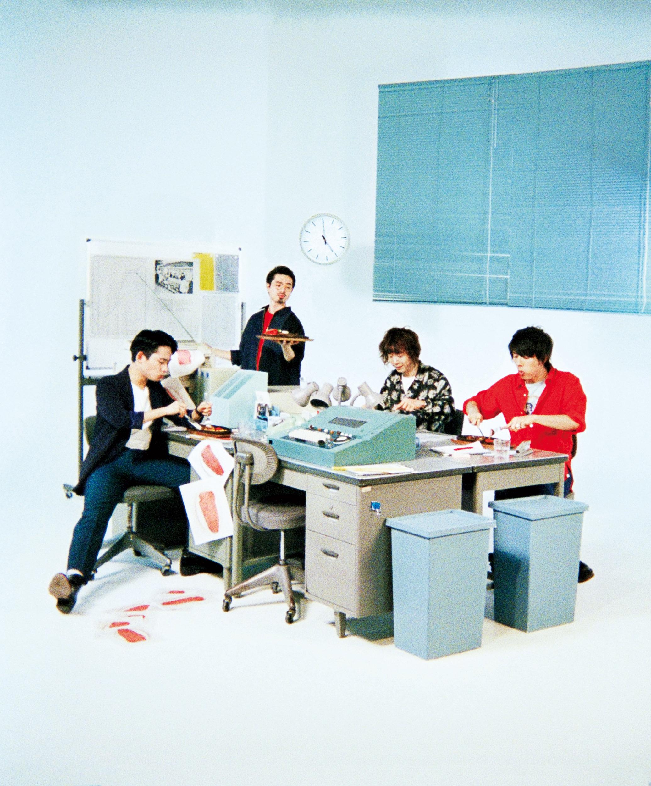 OKAMOTO’S「ぼくらの音楽」写真家・奥山由之とスタイリスト・島津由行が撮る、語る