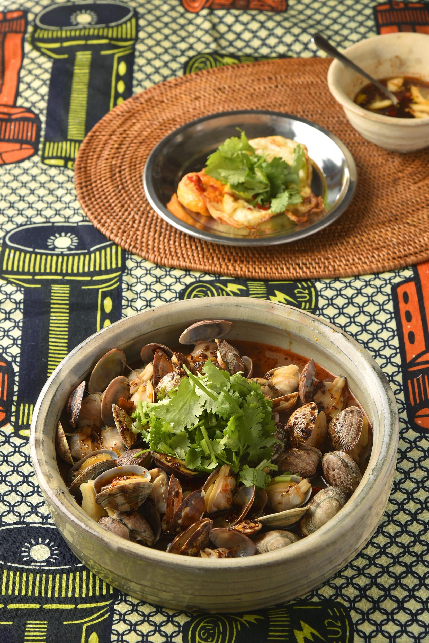 荒木町スナックアーバン タイ料理