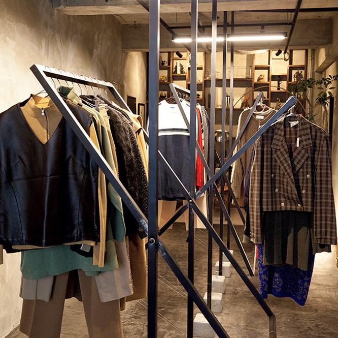 古着だからと侮るなかれ!モードな古着探しにぴったりの高い審美眼の6店「東京古着屋ハッピー♥クルージング」