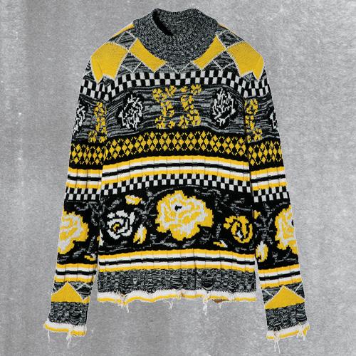 クージーニットを思わせる派手柄に挑戦。ニット ¥52,000(エムエスジーエム …