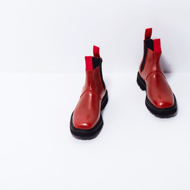 マーク必至の新作 〈マッキントッシュ 0002〉