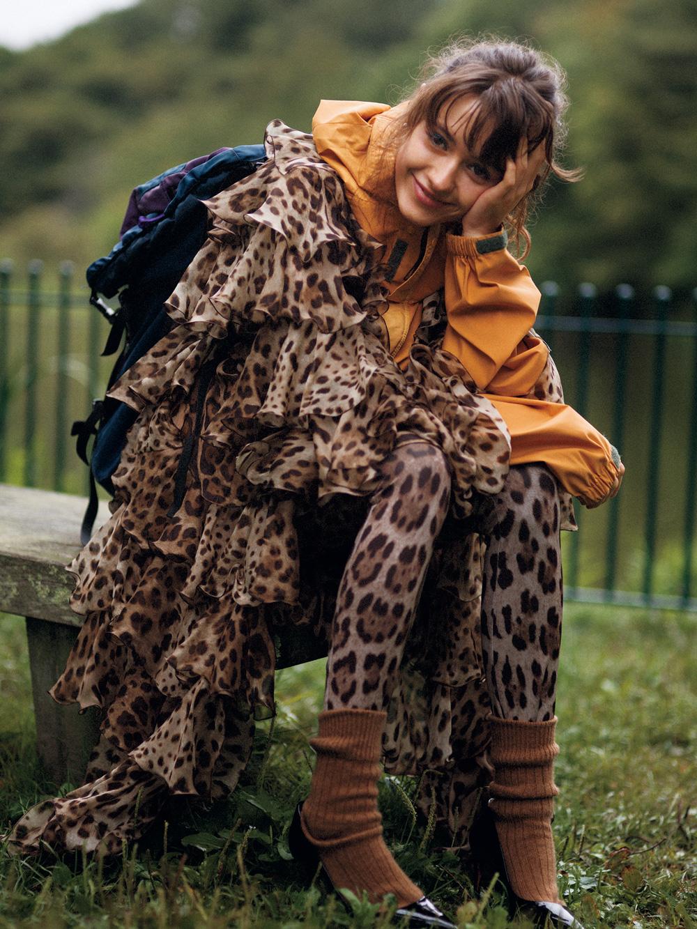 街はレオパード柄旋風!GINZAレディはアウトドアと大胆にMIX