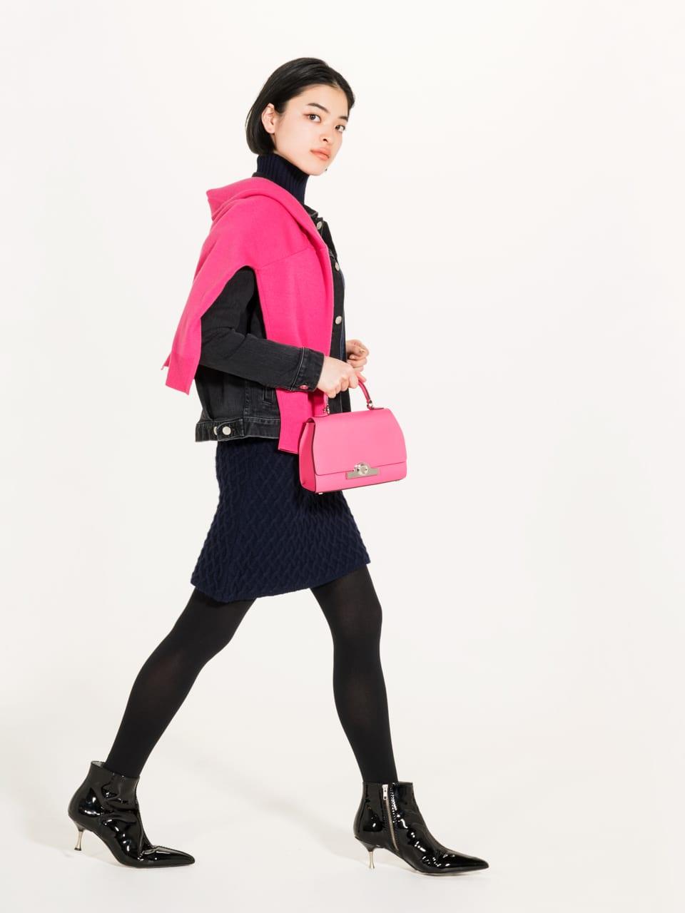 GINZA女子の1ヶ月着まわし:12/26「ライバルの後ろは歩きたくありませんわ」