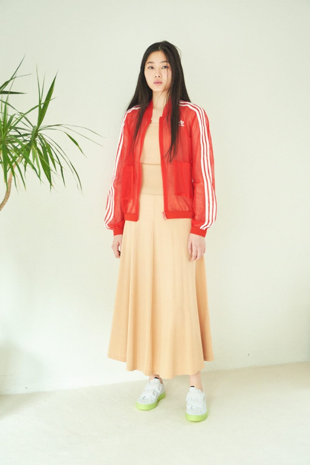 アディダススリーク - Slide:1