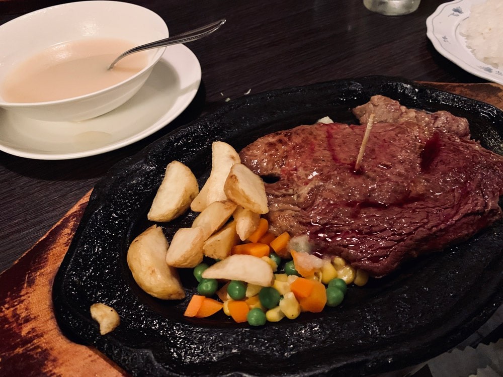 PUB LOUNGE EMERALD パブ ラウンジ エメラルド ステーキ 沖縄 - Slide:8