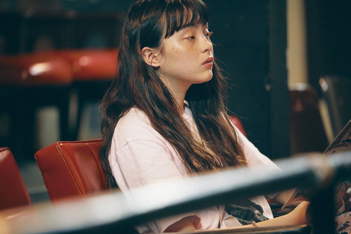 モトーラ世理奈-高田世界館へ - Slide:1