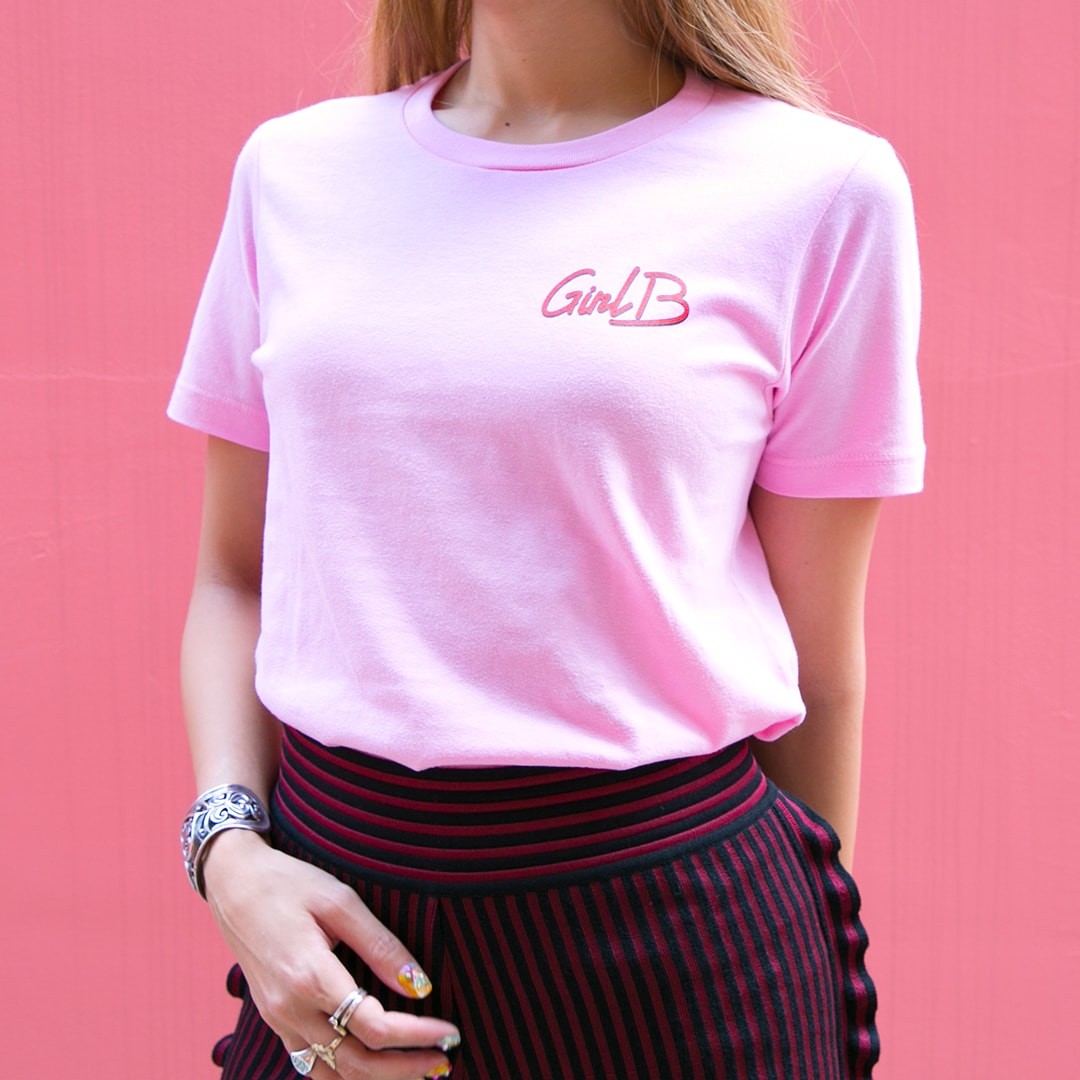 girl b party - Slide:1