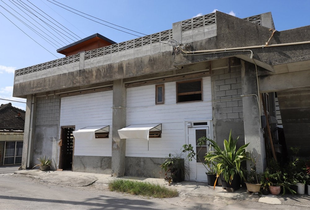 泊まりたい場所を主役に沖縄旅行。暮らすように滞在する今帰仁村『irregular INN Nakijin』 - Slide:1