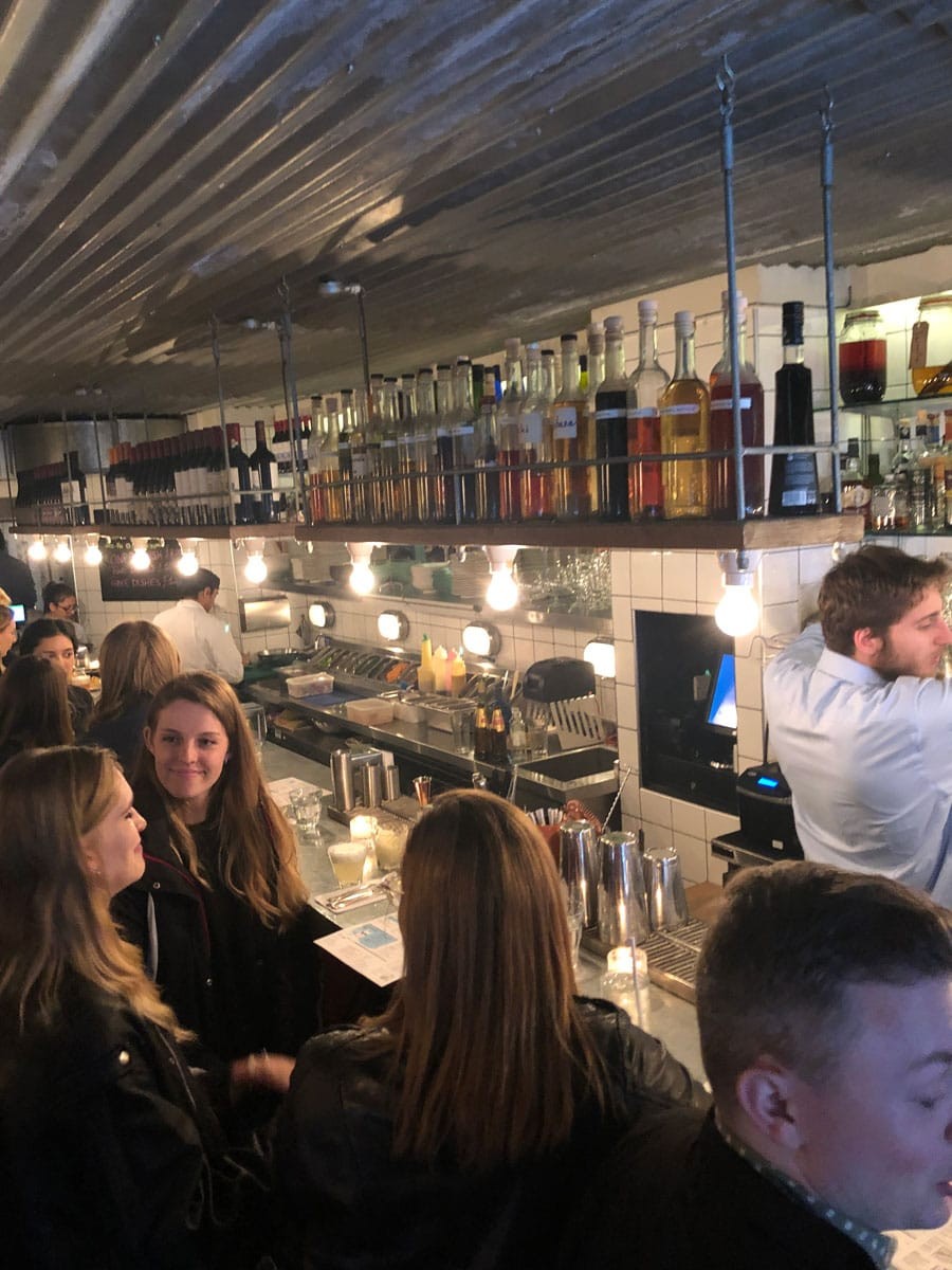 Ceviche Sohoの店内の様子 - Slide:2