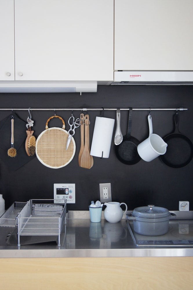 私と部屋 vol.26 ものに触れ、自分と対話しながら辿り着いた、ミニマルな空間。 ー古川真由子さん - Slide:7