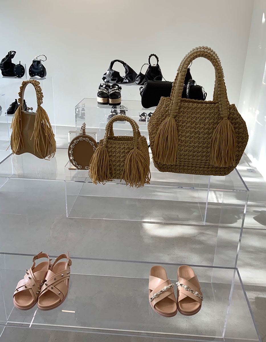 シモーン・ロシャ 2020年春夏シーズンの小物アクセサリー - Slide:1