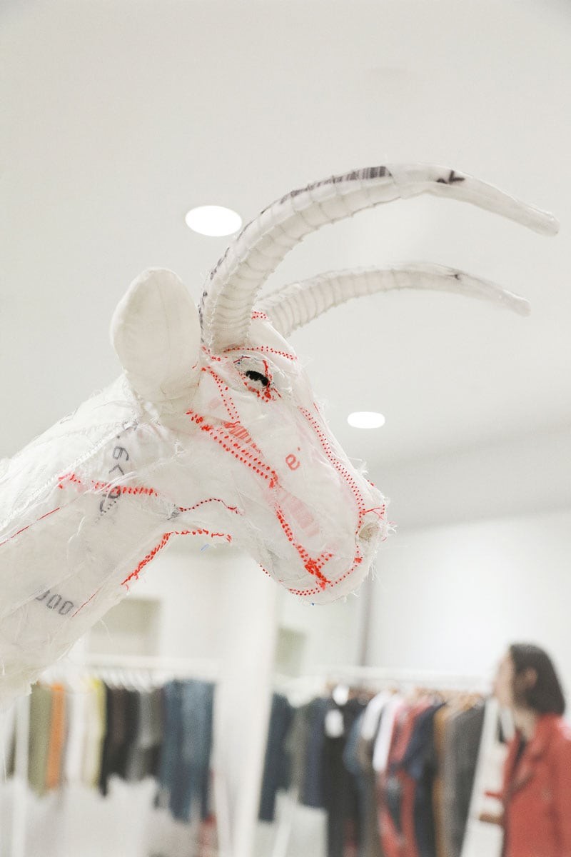 カンヒュク アート作品 - Slide:1