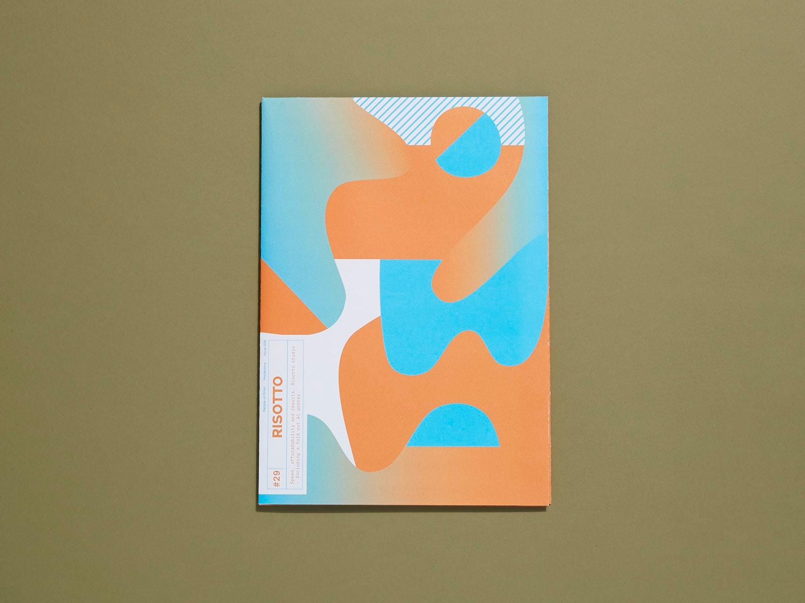 イギリス・ロンドン発の『Posterzine』 - Slide:1