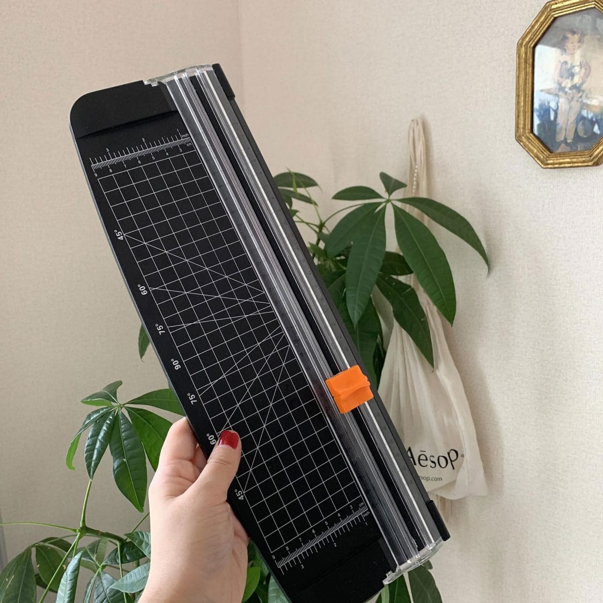 ペーパーカッター - Slide:9