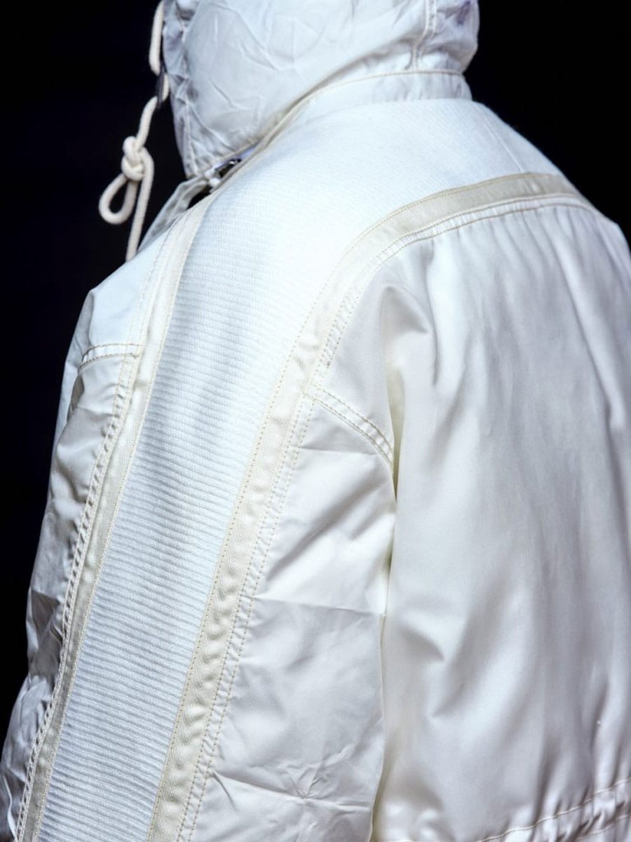 カンヒョク ルック - Slide:2